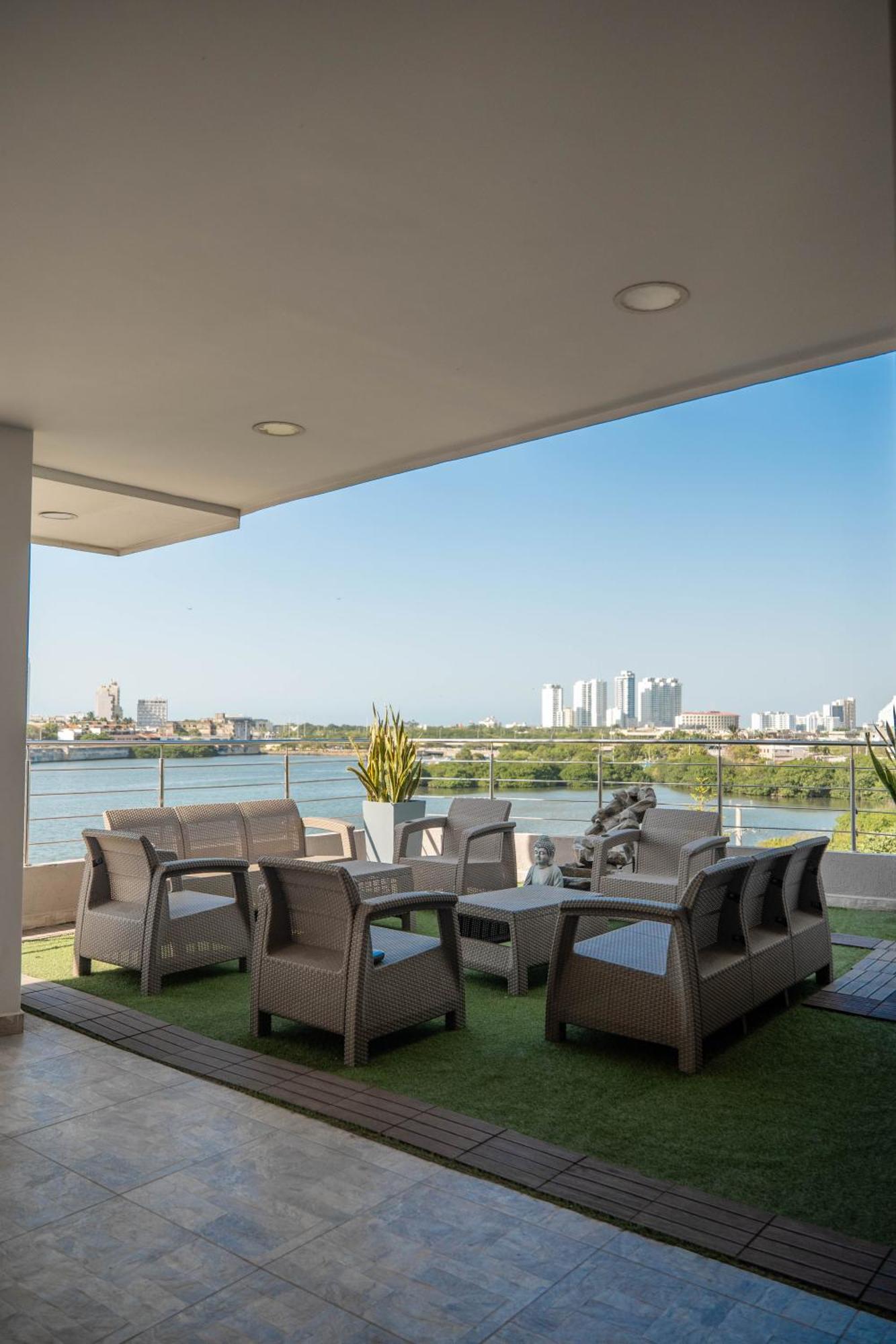 Cartagena Bahia 79 Apartasuites Cerca Al Centro المظهر الخارجي الصورة